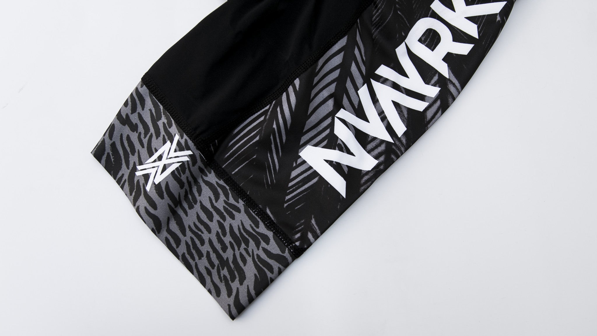 NVAYRK X KRAKEN Cycling Kit