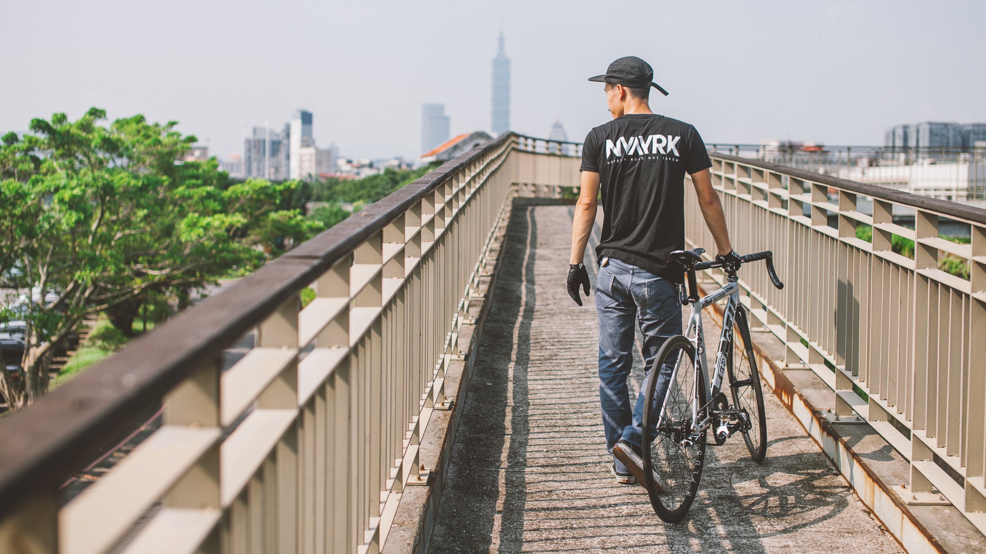 NVAYRK Logo T-Shirt