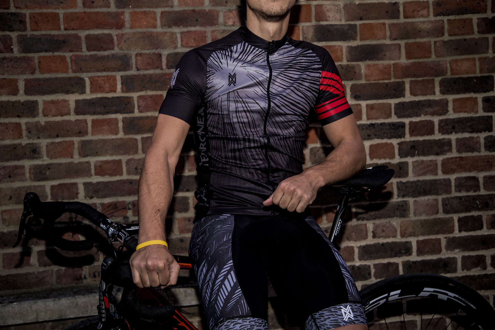 NVAYRK X KRAKEN Cycling Kit